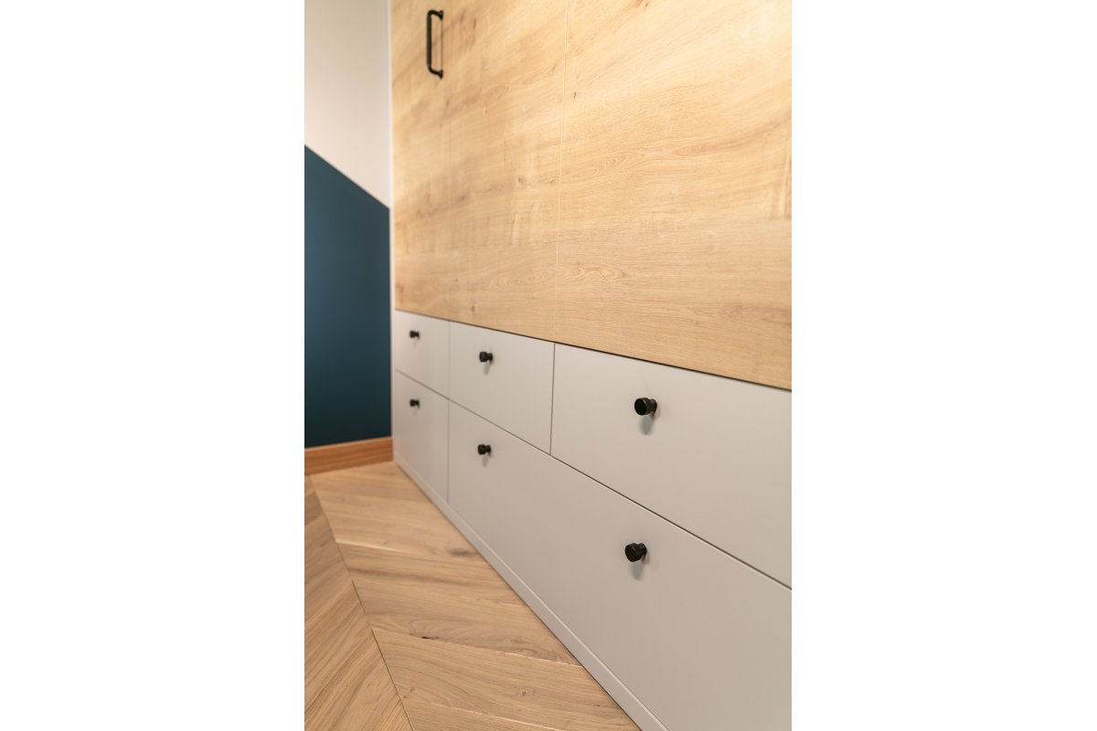 Dugme ručkica STRUCTURE, mat crna