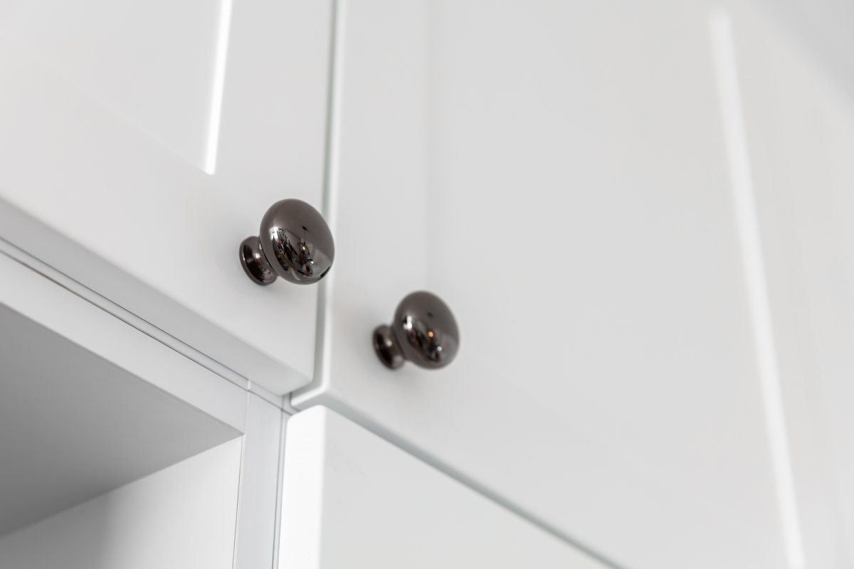 Dugme ručkica BERGAMO, čelik, crni krom