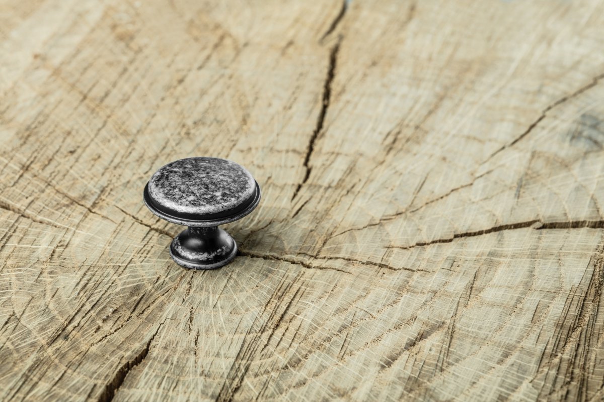 Dugme ručkica CENTO, staro srebro