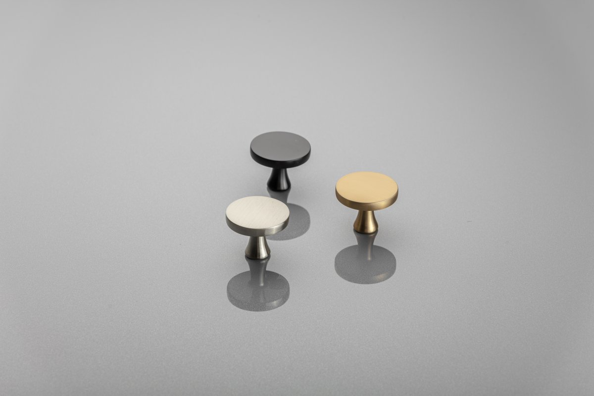 Dugme ručkica DUNE, mat crna