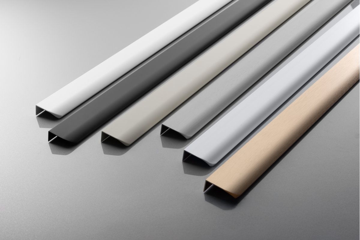 HEXA LONG aluminijska ručka, L=1200 mm, svijetlo brušeno zlato