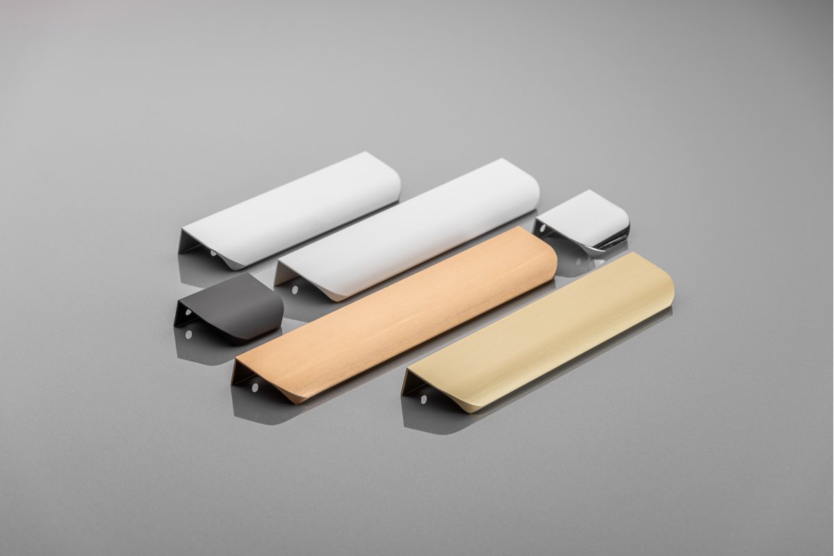 Aluminijska ručka HEXA C = 96 mm brušeno zlato