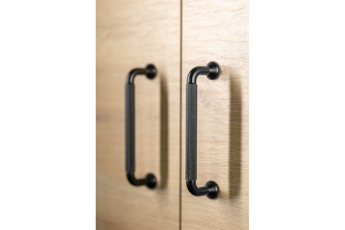 Ručkica STRUCTURE C=128 mm mat crna