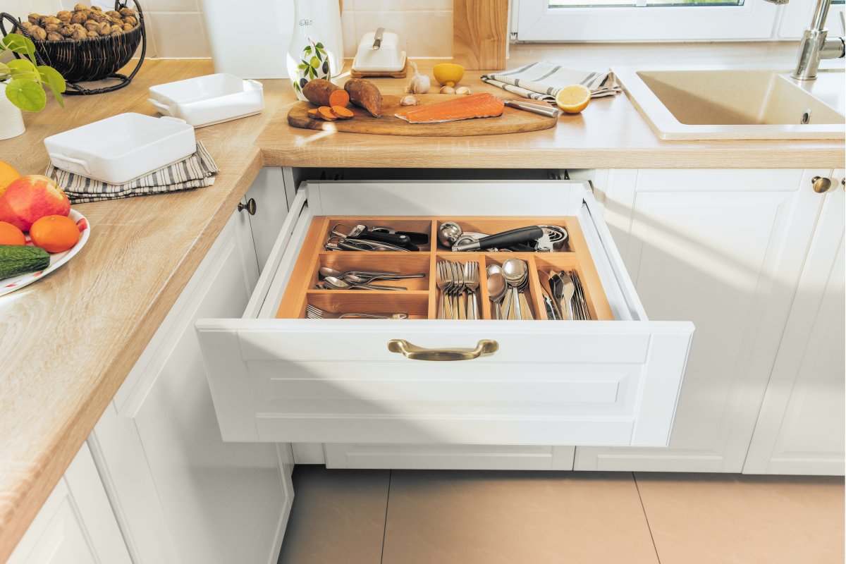 Ručkica WP 12-96 antiča bronca