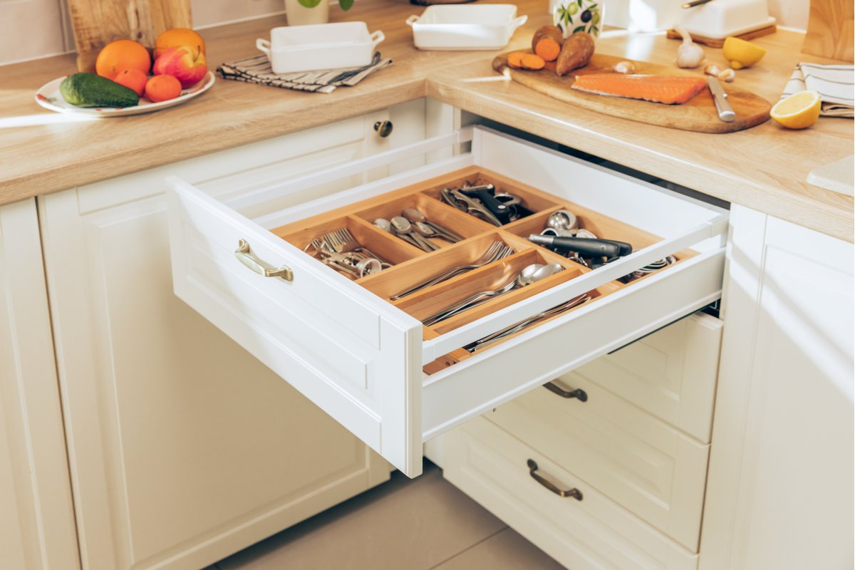 Ručkica WP 12-96 antiča bronca