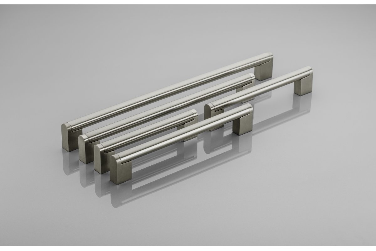 Ručka UZ 336-256 inox