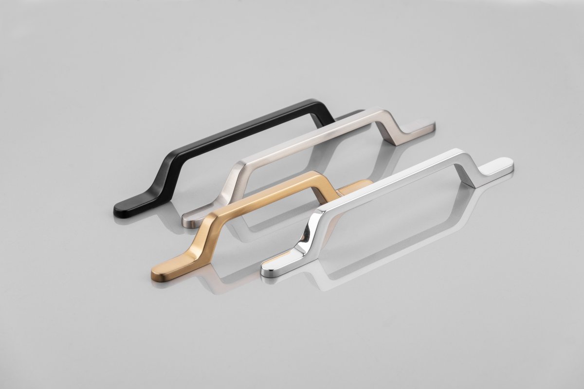 Ručkica FLAVIO c=96 mm, crna