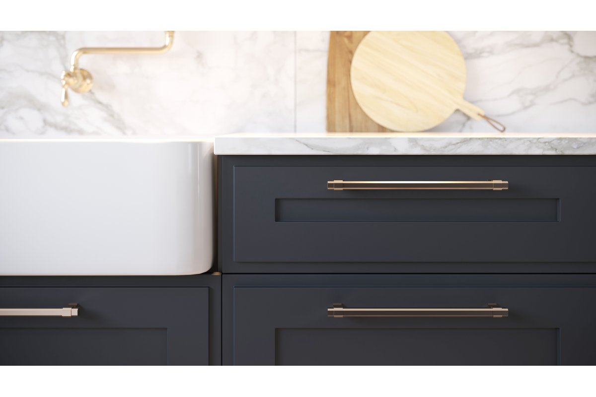 Ručkica  IMPERIAL, C=160 mm, L=194 mm, ZnAl, četkano zlato