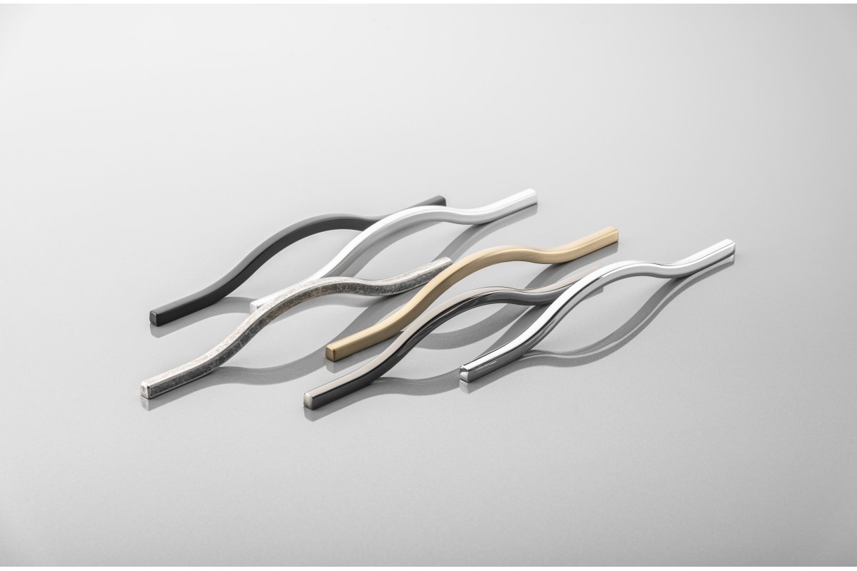 Ručkica VITO c=160 mm, mat crna