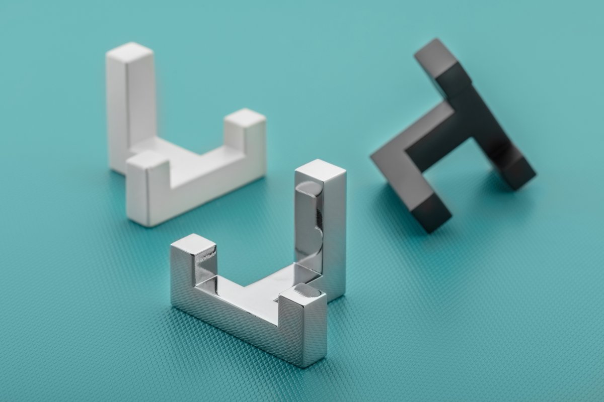 Vješalica K2202 dvostrana, crna