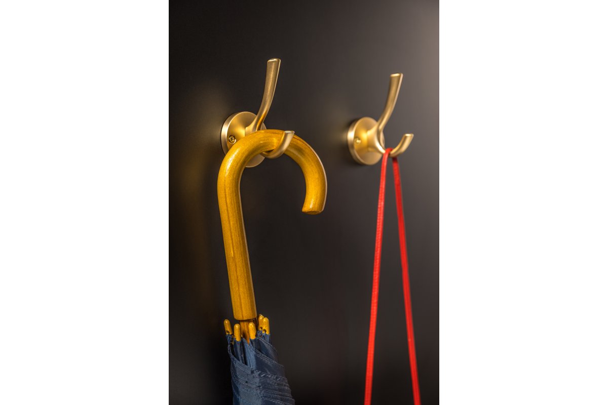 Vješalica  RHINO, ZnAl, četkano zlato